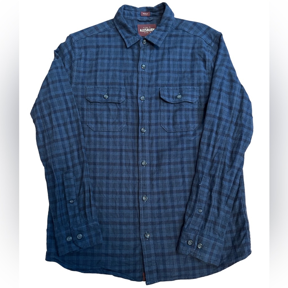 Alesbury Blue Check Men’s Heavy Flannel Button Down Size M